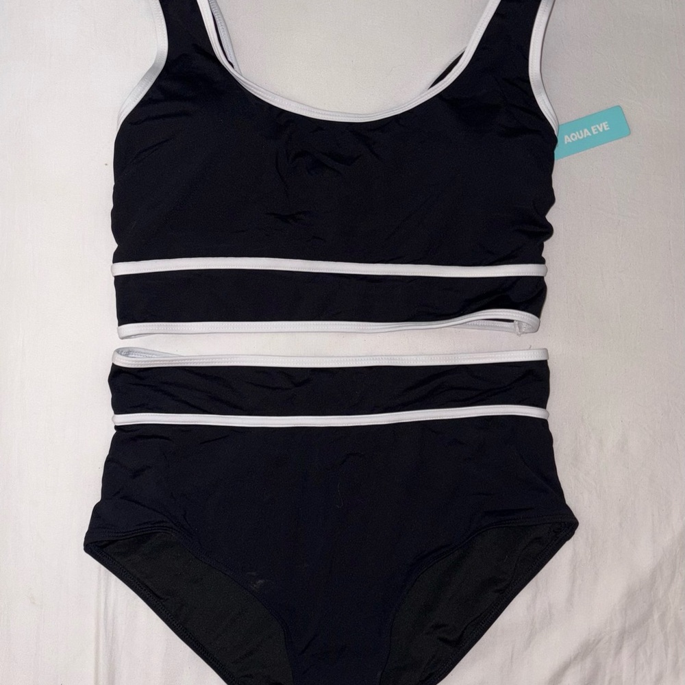 Aqua Eve Black and White Swimsuit Set